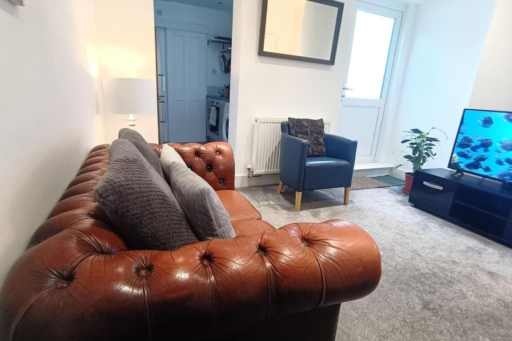 Cntrl Reading Modernized 3 Bedroom House Eksteriør bilde