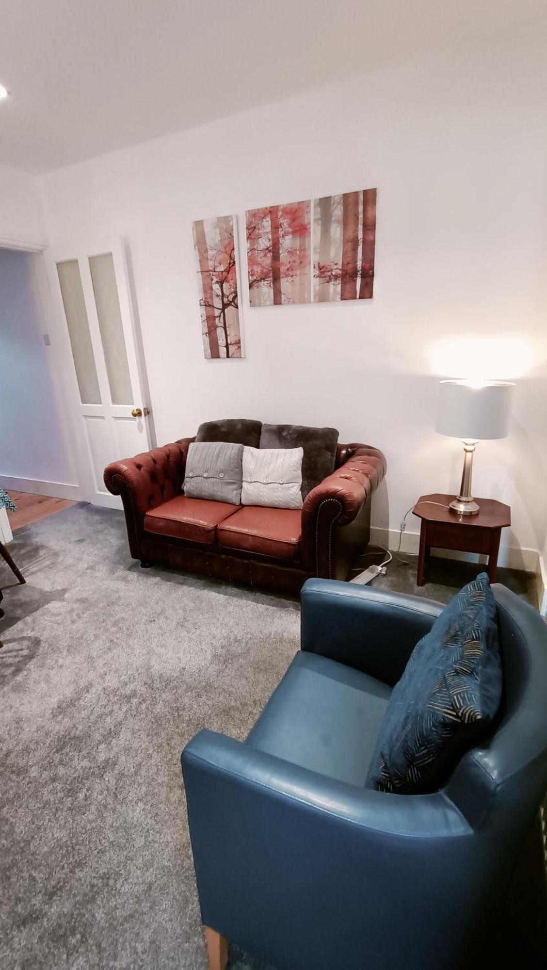 Cntrl Reading Modernized 3 Bedroom House Eksteriør bilde