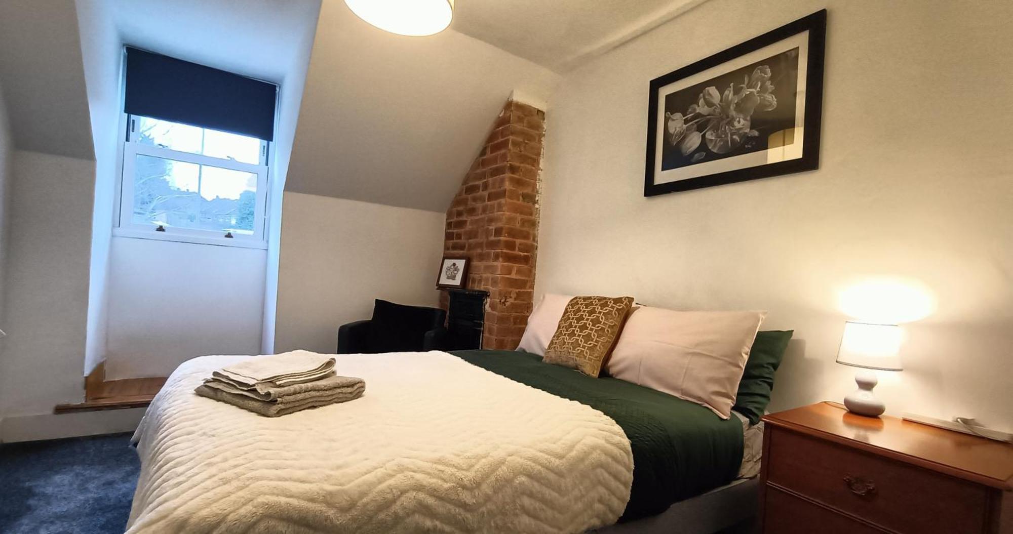 Cntrl Reading Modernized 3 Bedroom House Eksteriør bilde